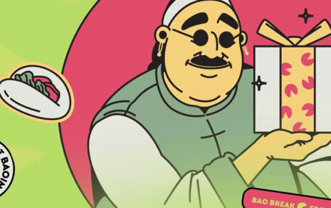 A Mystery Gift Box has appeared in Truc Bao, at Truc Bach, Hanoi, Vietnam.