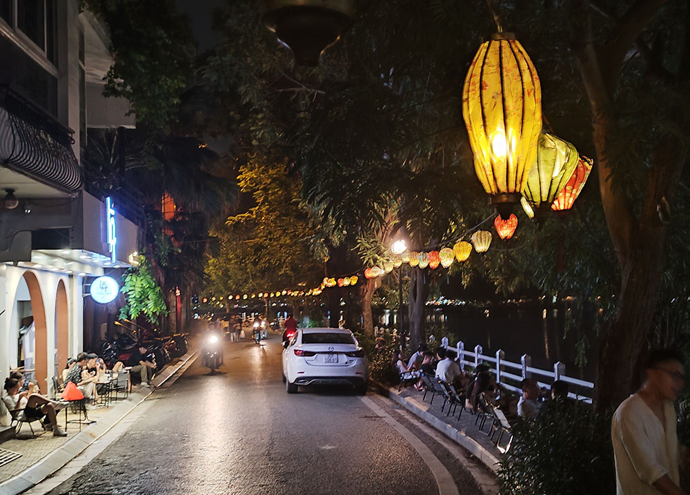 Discover Truc Bao in Truc Bach, Hanoi, Vietnam